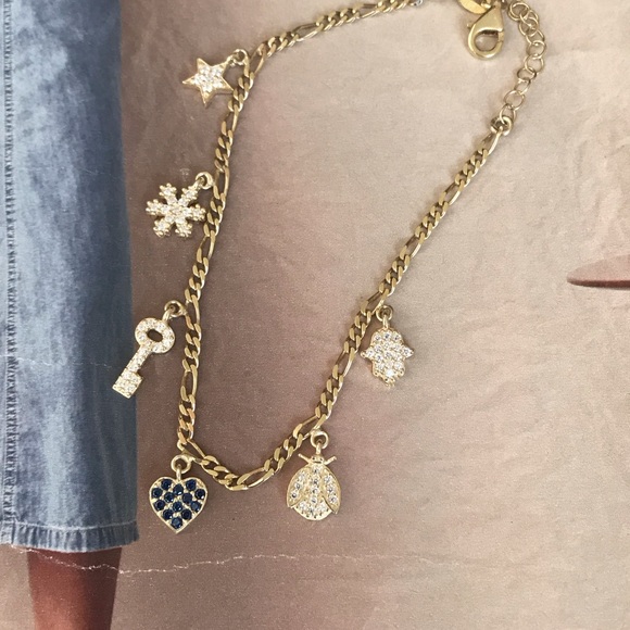 Gold charm bracelet - Picture 5 of 5